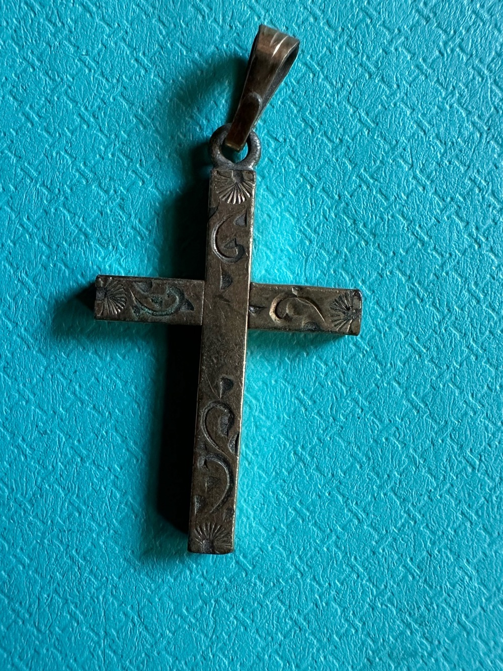 Antique Gold Filled GF Etched Cross Pendant